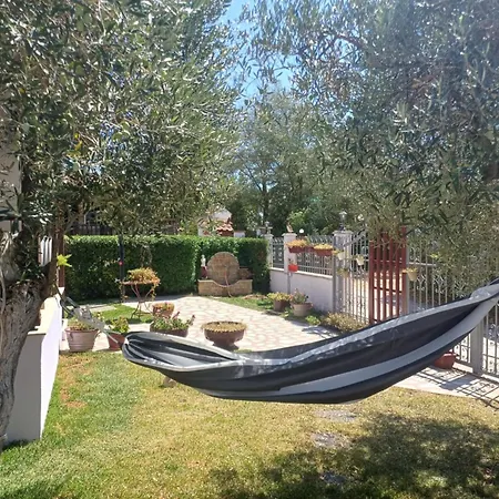 Niki's House בית נופש