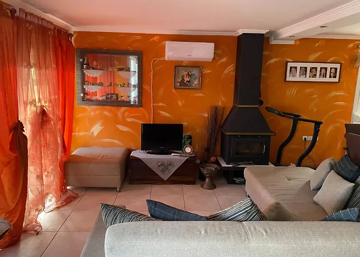 度假居 Niki's House 埃帕诺米